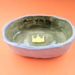 Home Schale Queen of the day